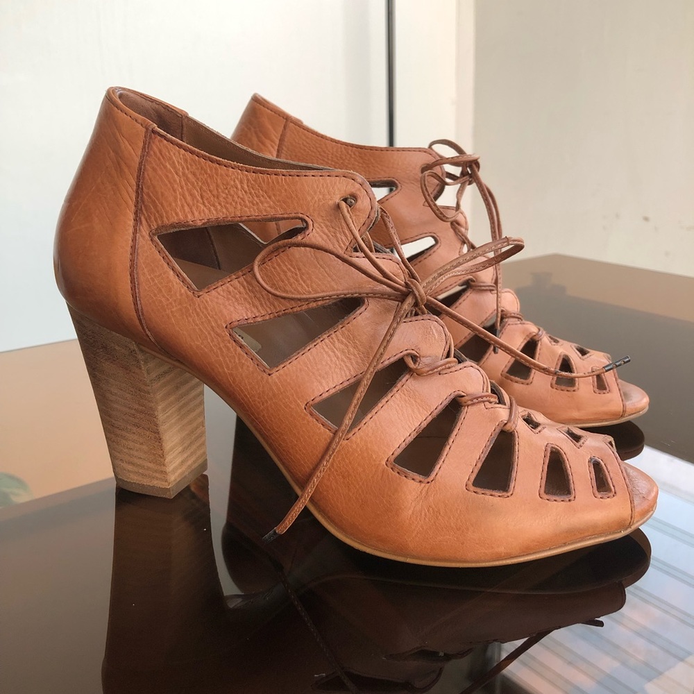 Paul Green Laced Cutout Peep Toe Booties